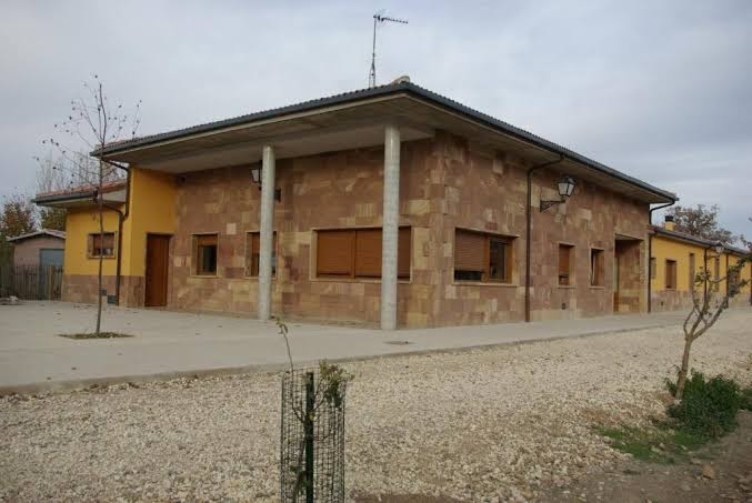 Albergues Turísticos Granja Escuela Arlanzón