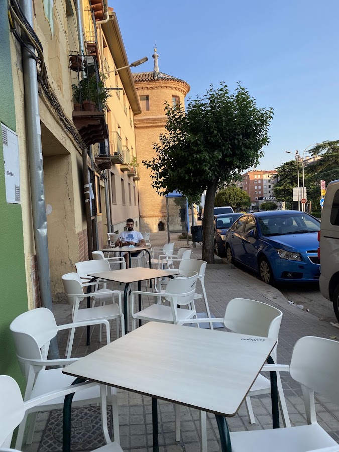 Bar Brindis