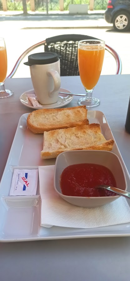 Cafetería Panaderia La Molinera