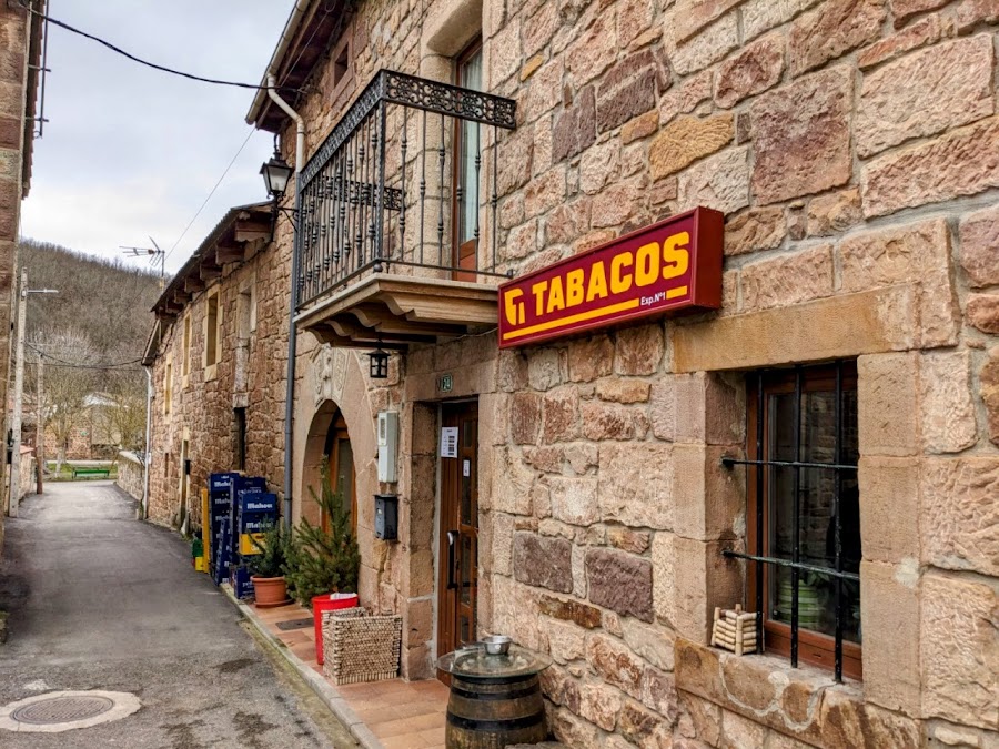 Casa Chicote (Bar-Restaurante-Estanco)