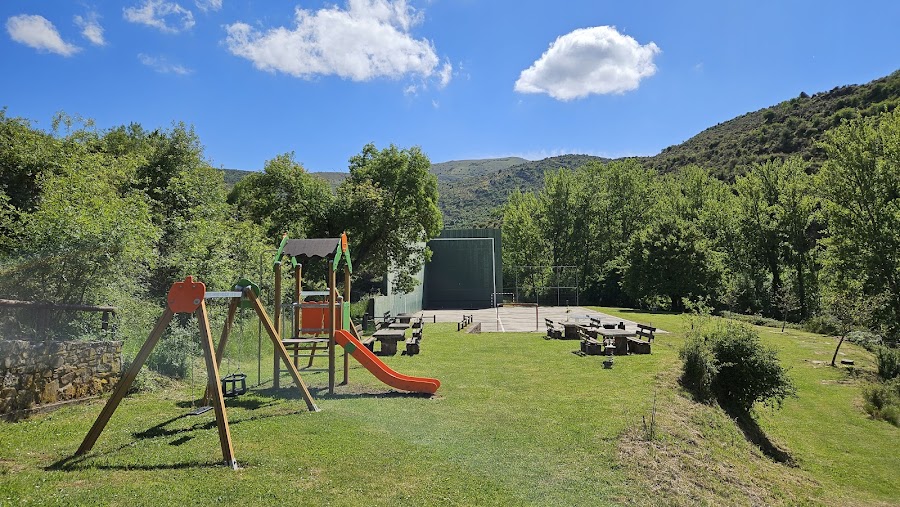 Restaurantes en Villavelayo provincia de Rioja, La