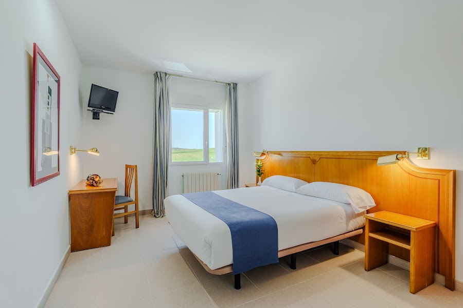 Hotel Rey Arturo Burgos & Restaurante