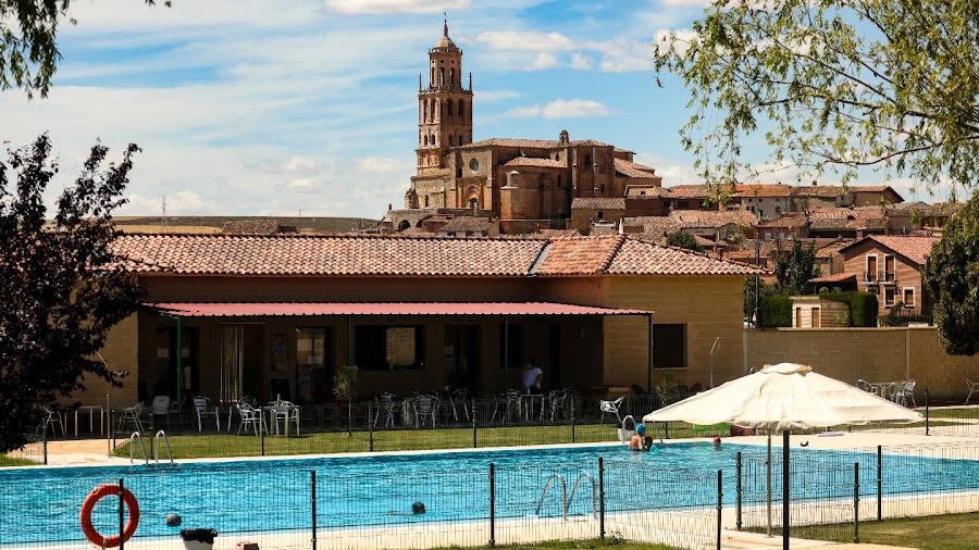 Piscinas de Santa María del Campo
