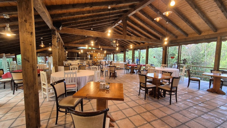 Restaurante El Pueblo de Valdelavilla