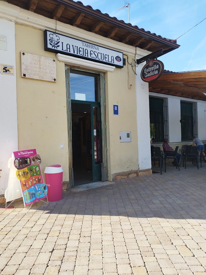 TabernaLa vieja escuela de Valdorros